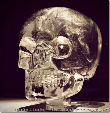 Le crâne de cristal de londres